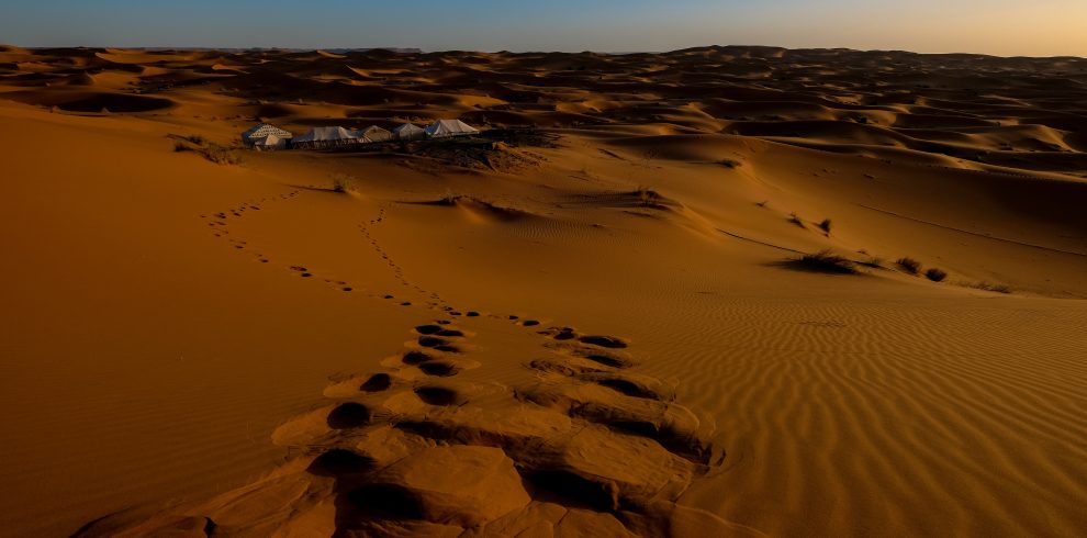 Exploring the stunning beauty of Morocco's desert with Morocco Travelogue